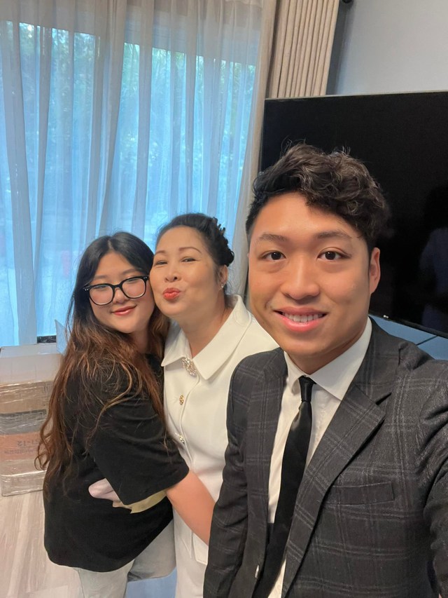 Con trai của NS Hồng Vân: Tốt nghiệp 2 trường ở Mỹ, đạt nhiều giải thưởng nghệ thuật danh giá-10