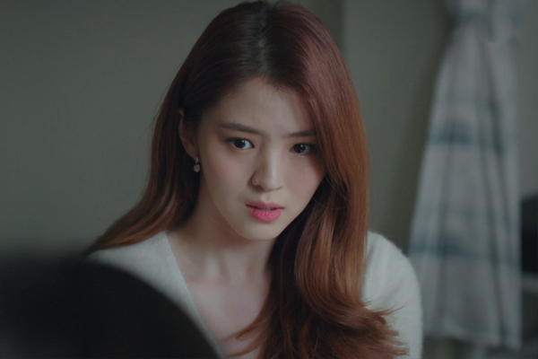 Ngày chồng cũ qua chúc mừng tôi tái hôn, anh lặng lẽ đứng nhìn nhưng khi nhận được tin nhắn tôi khóc hết nước mắt-2