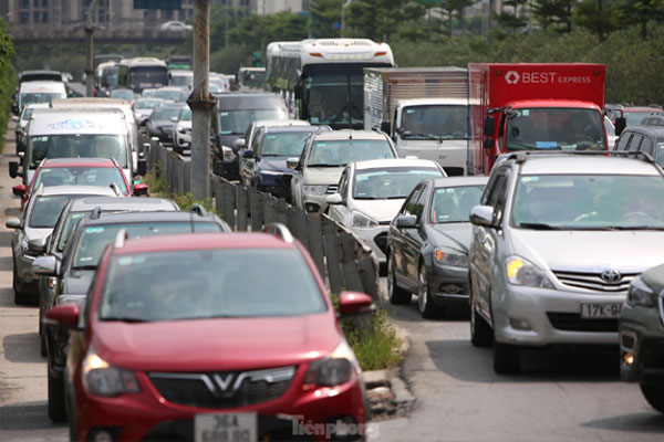 Hiện trường vụ 5 xe đâm liên hoàn trên cao tốc Ninh Bình – Cầu Giẽ-6