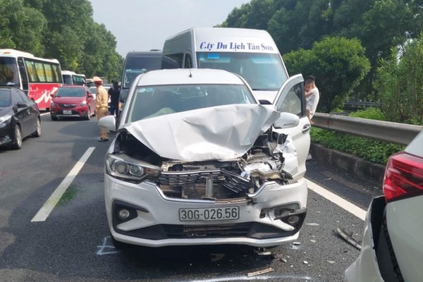 99 người thương vong do tai nạn giao thông trong 4 ngày nghỉ lễ-2