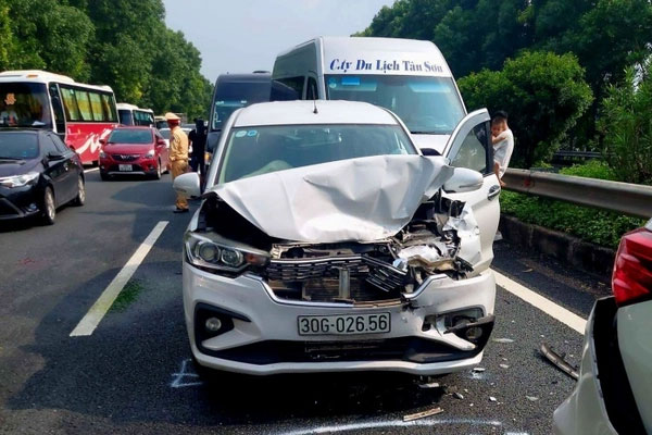 99 người thương vong do tai nạn giao thông trong 4 ngày nghỉ lễ-1