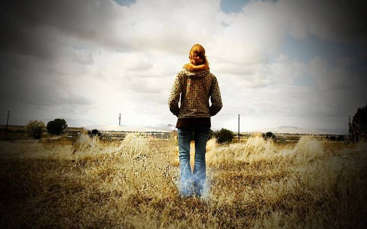 Khi trò chuyện, đàn ông thường đặt những lời này trên môi, thường là vì họ không còn yêu bạn nữa-4