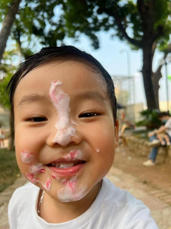 Bạn trai cũ bị bắt gặp thân mật ở sân bay cùng gái lạ đi Đà Lạt, đây là phản ứng của Hòa Minzy-8