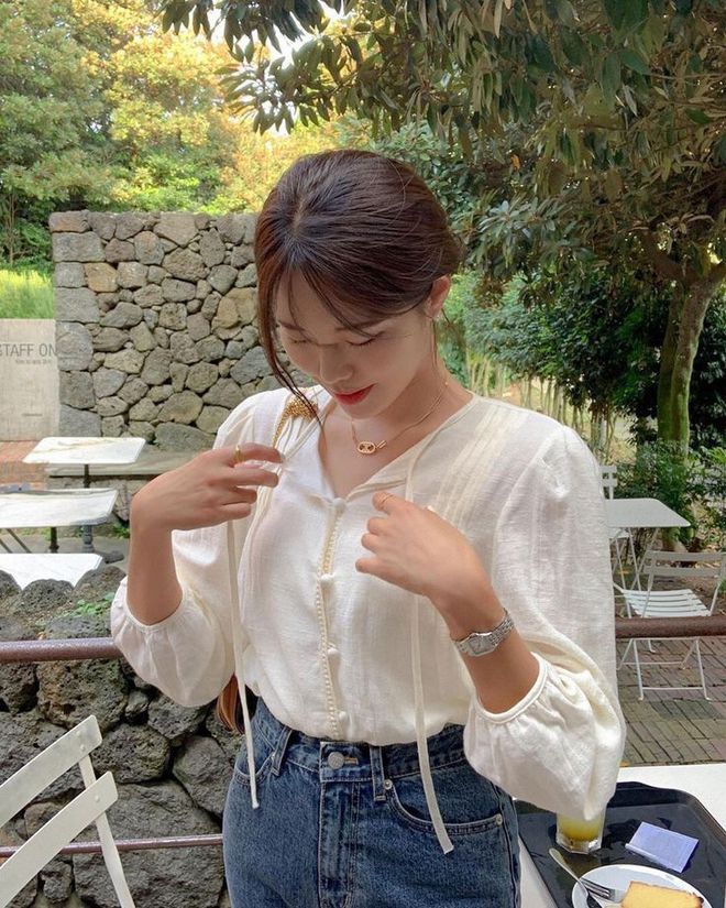 Kiểu áo được dự báo sẽ chiếm sóng mùa thu năm nay-16