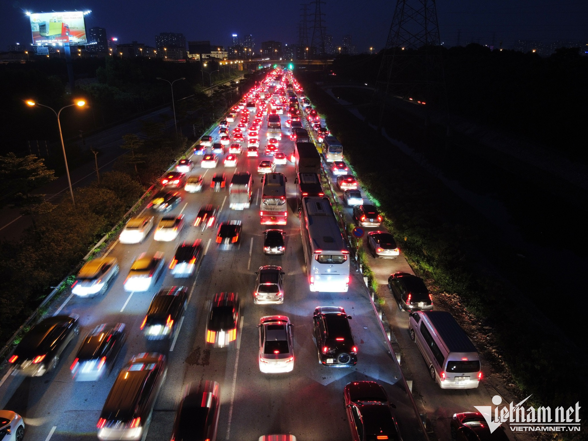 99 người thương vong vì tai nạn giao thông trong kỳ nghỉ lễ 2/9-1