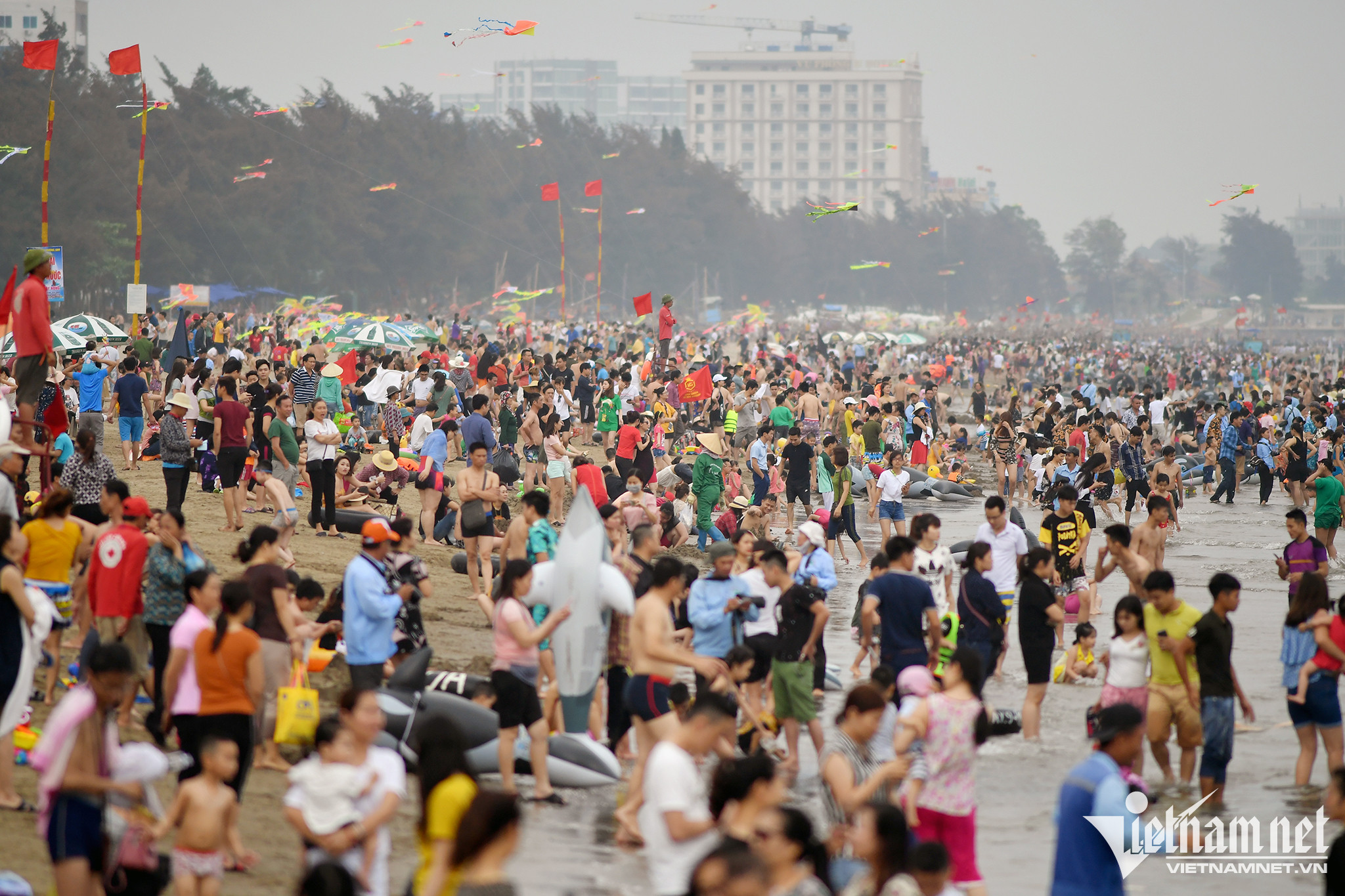 Du lịch Thanh Hóa thu gần 500 tỷ dịp 2/9, Sầm Sơn góp hơn 70% lượt khách-2