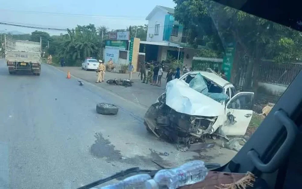 Ôtô tông xe máy, 7 người thương vong: Nồng độ cồn của tài xế bao nhiêu?-1