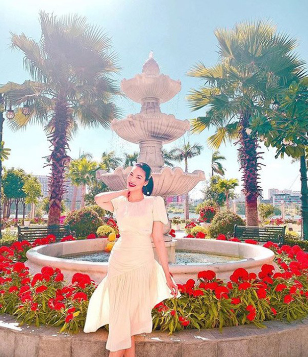 Làm dâu nhà hào môn, Lan Khuê sống trong biệt thự lộng lẫy, view đắt giá nhìn thẳng ra sông Sài Gòn, sân rộng đủ đỗ chục chiếc ô tô-3