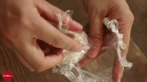 3 cách làm trứng muối tại nhà cực đơn giản: Cách số 2 nhanh thần tốc, chỉ 2 ngày là xong!-6