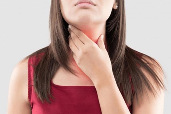 Ho kéo dài về đêm uống thuốc mãi không khỏi, chuyên gia cảnh báo cần đề phòng bệnh nguy hiểm này
