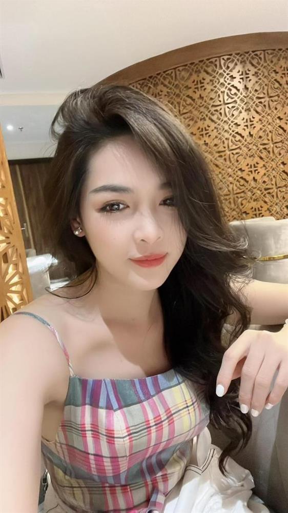 Hot girl dao kéo Vũ Thanh Quỳnh: Nhan sắc và cuộc sống thay đổi thế nào sau gần 8 năm?-13