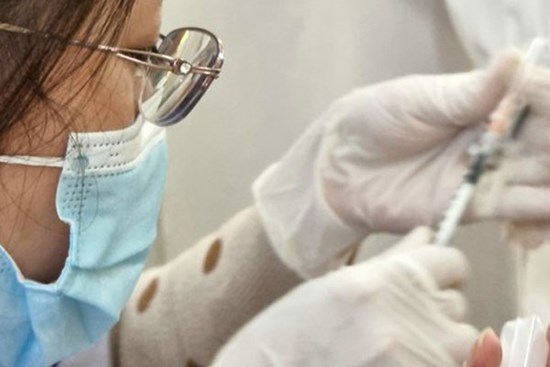 Móng Cái lên tiếng vụ lập biên bản phụ huynh vì không cho con tiêm vắc-xin Covid-19