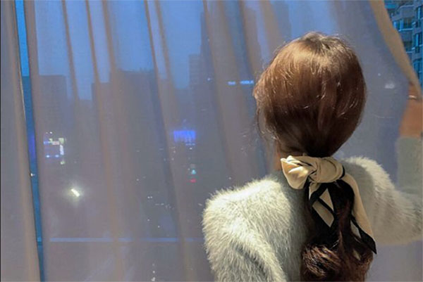 Yêu cầu em chồng mượn tiền phải viết giấy vay nợ, bị mẹ chồng chất vấn, tôi cười đáp: Con học từ mẹ đấy”-2