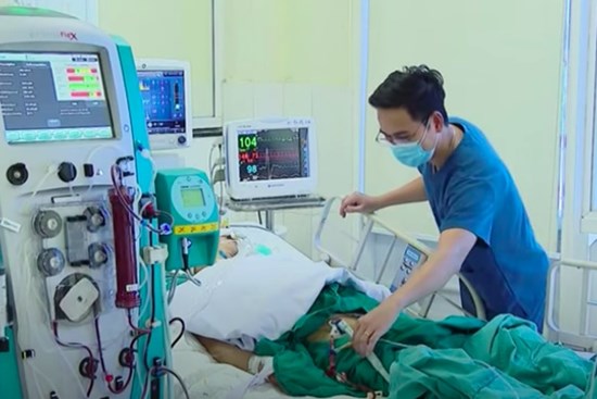 Tăng ca Covid-19 nặng, Bộ Y tế yêu cầu 3 thứ cần chuẩn bị đủ