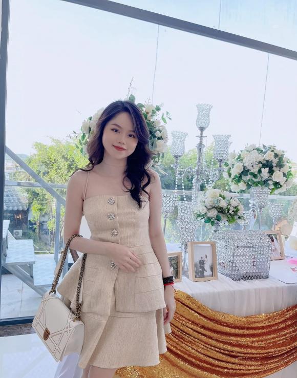 Thủ môn Bùi Tấn Trường dự tiệc sinh nhật bạn gái cũ Quang Hải-11