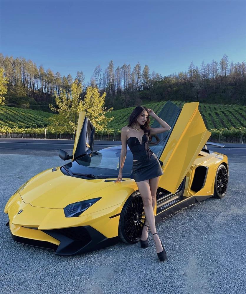 Style đa dạng của Thảo Nhi Lê khi sang Mỹ với bạn trai hơn 9 tuổi-2