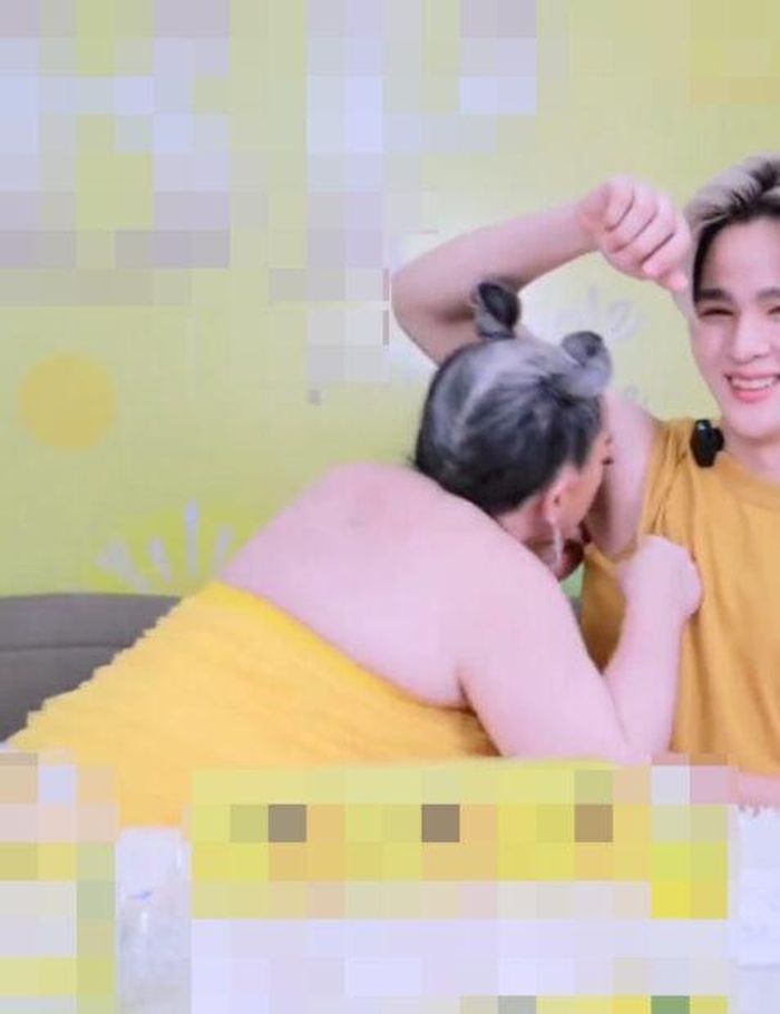 Nữ đại gia U70 quấy rối tình dục nam diễn viên 9x trên sóng livestream-2