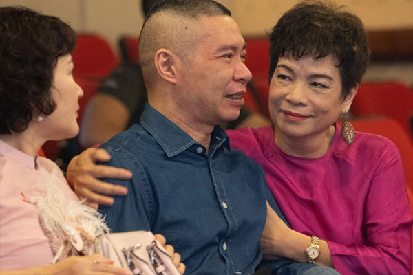 Vân Dung kể lại giây phút đoàn phim xúc động vì NSND Công Lý trong Chồng cũ, vợ cũ, người yêu cũ-4