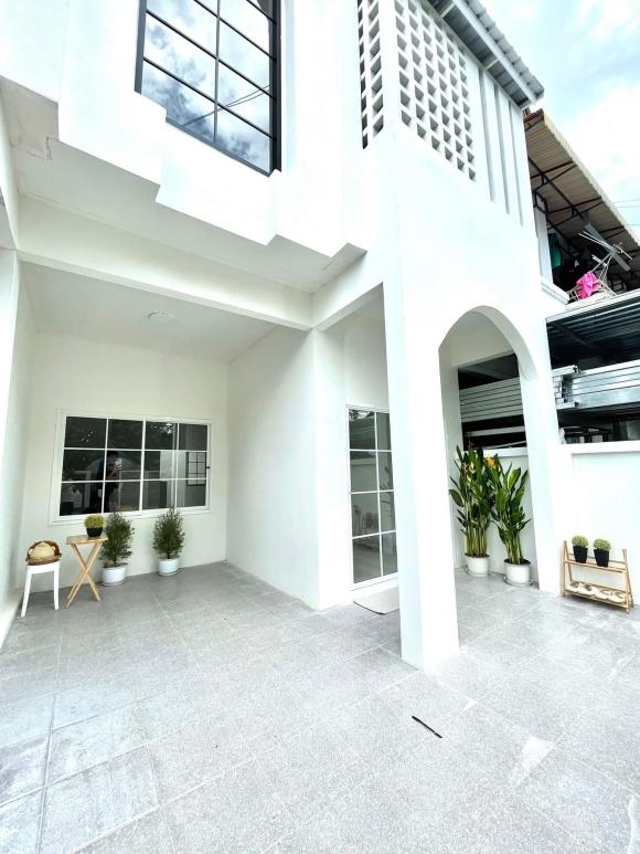 Cải tạo nhà phố cũ thành không gian xinh sang chẳng kém trời Âu, hợp phong cách với những ai thích nhẹ nhàng, tối giản-3