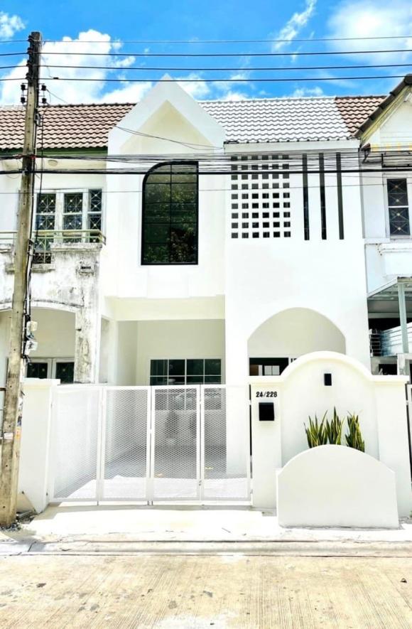 Cải tạo nhà phố cũ thành không gian xinh sang chẳng kém trời Âu, hợp phong cách với những ai thích nhẹ nhàng, tối giản-4