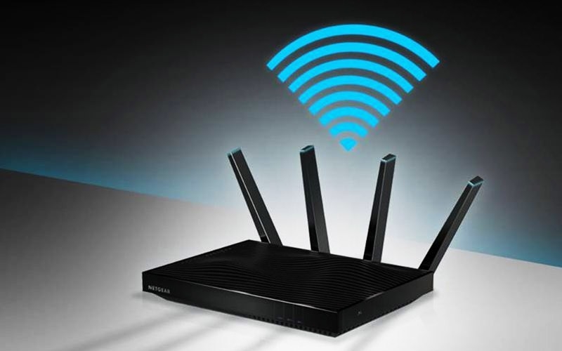 4 đồ vật rất kỵ với cục phát wifi: Nhiều nhà không biết cứ đặt cạnh nhau, bảo sao mạng suốt ngày chập chờn-2