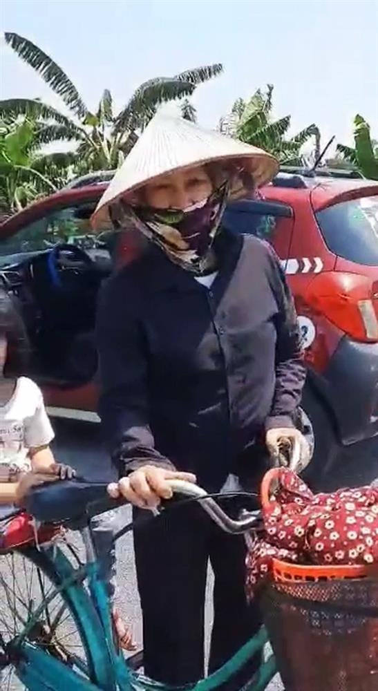 Xôn xao vụ học sinh lớp 1 nghi bị bắt cóc sau giờ tan trường-1