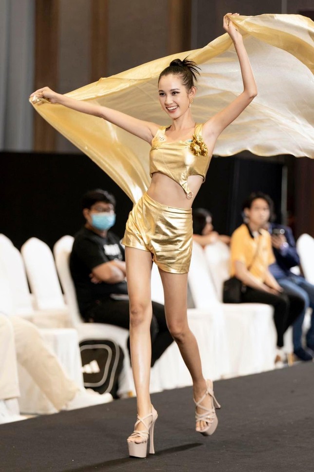 Con gái NSND Trần Nhượng và 2 thí sinh rút lui khỏi Miss Grand Vietnam 2022-2