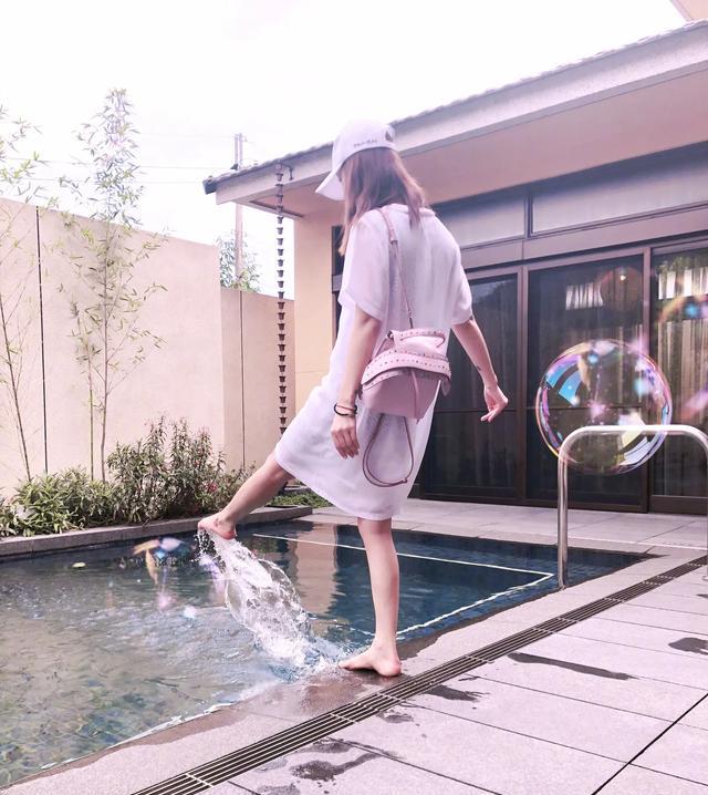 Biệt thự hoành tráng của Lâm Tâm Như và Hoắc Kiến Hoa, bên ngoài to như tòa nhà công sở-9