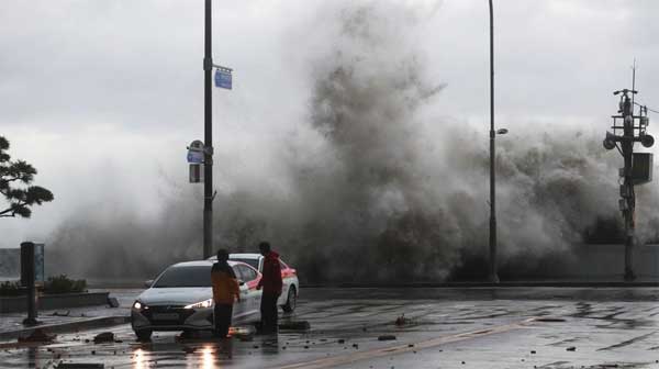 Phát hiện nhiều thi thể dưới hầm xe tại Hàn Quốc trong bão Hinnamnor-1