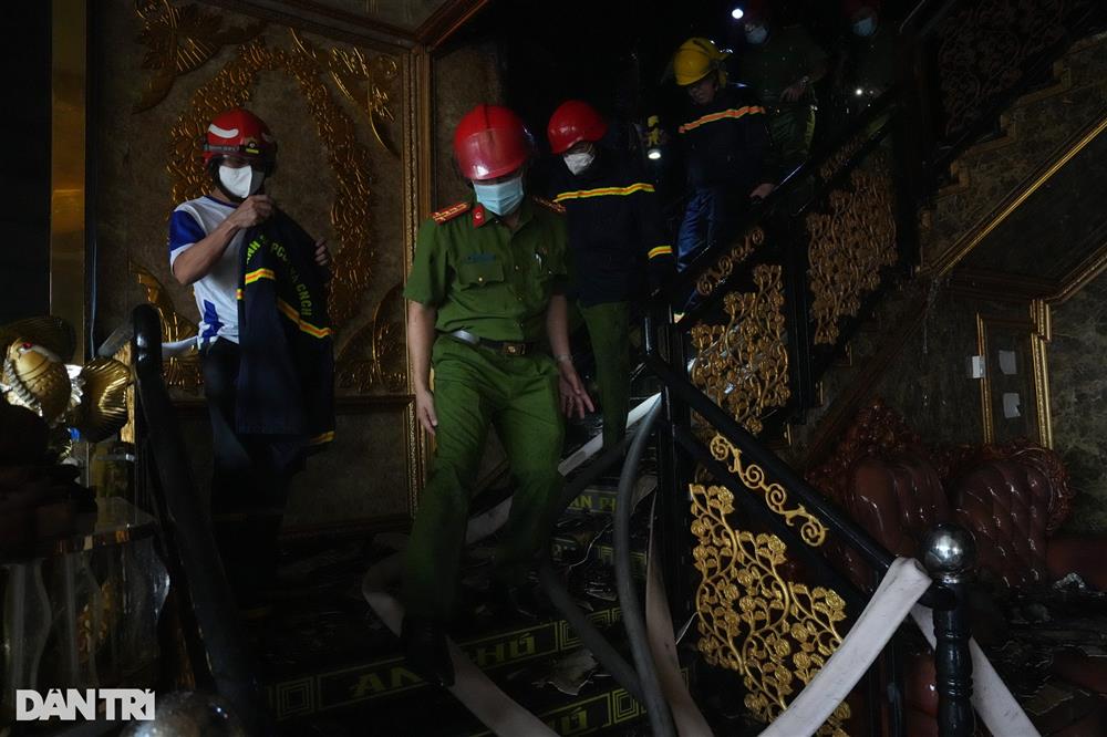 Bên trong quán karaoke cháy làm ít nhất 13 người thiệt mạng-5