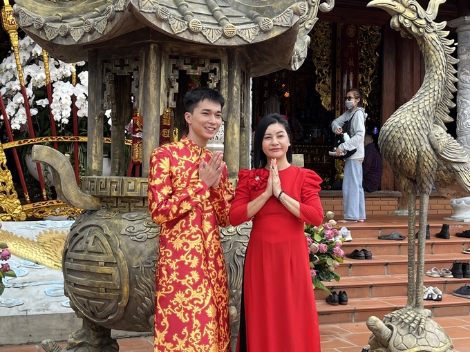 Đền thờ Tổ 100 tỷ đồng của Hoài Linh ra sao trong dịp giỗ Tổ sân khấu?-5