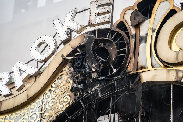 32 người chết trong vụ cháy quán karaoke ở Bình Dương-30