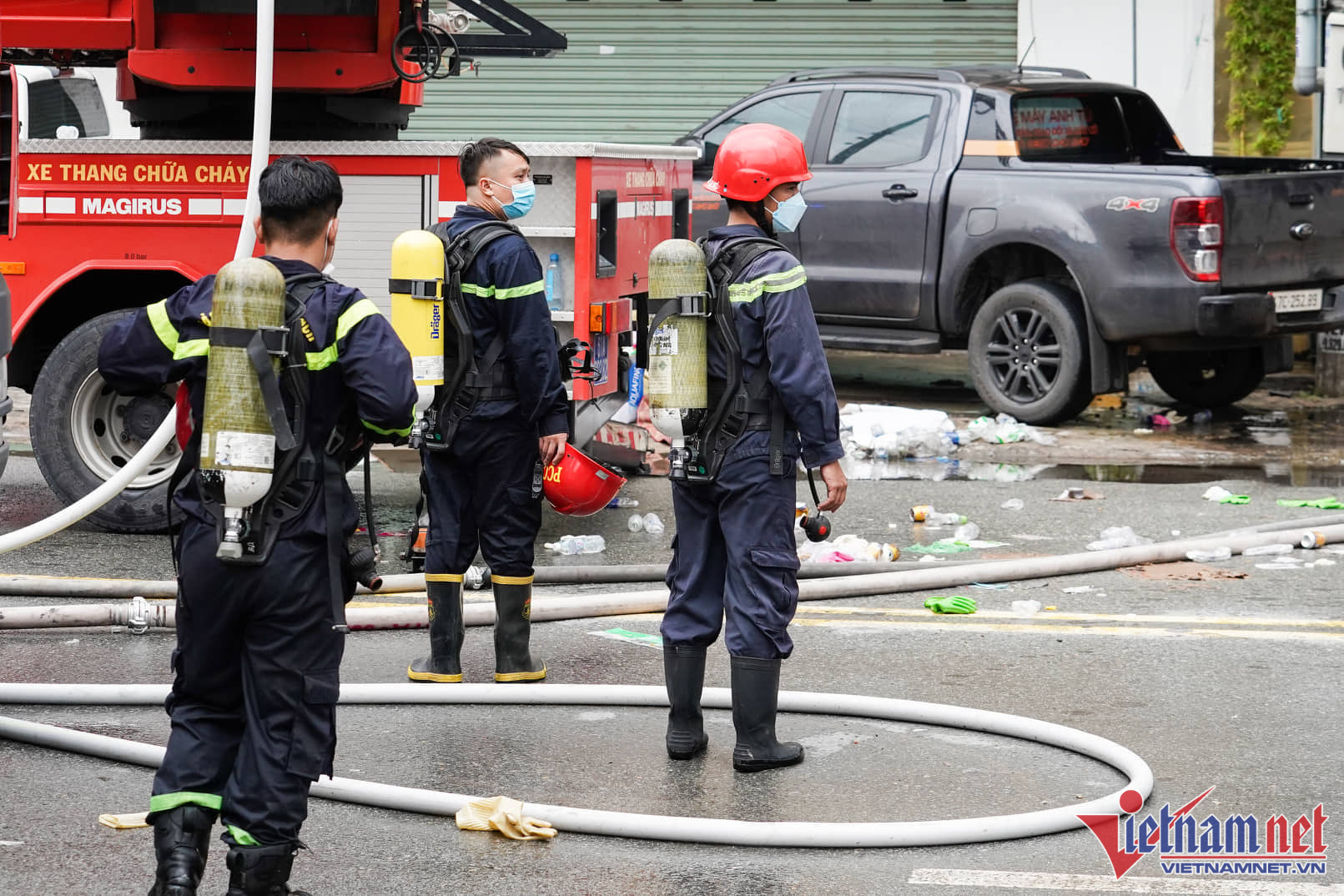 32 người chết trong vụ cháy quán karaoke ở Bình Dương-20