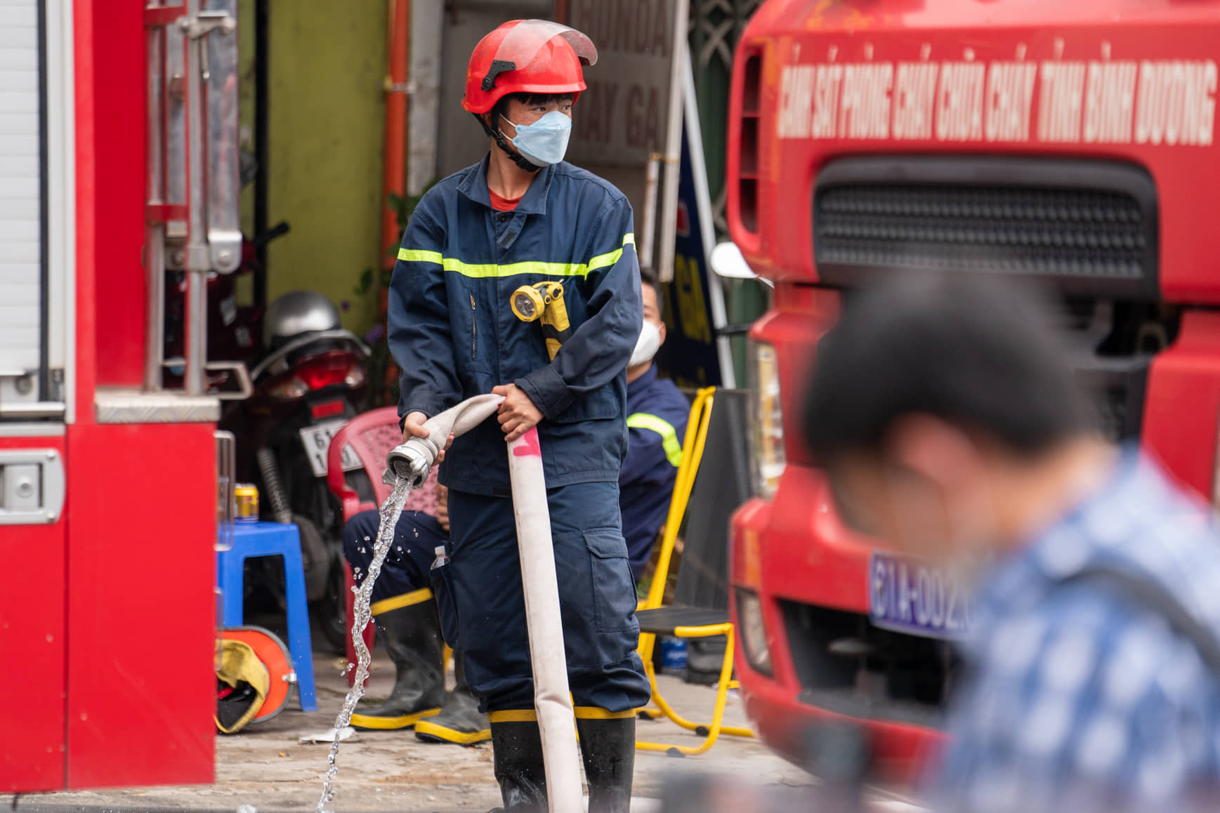 32 người chết trong vụ cháy quán karaoke ở Bình Dương-12