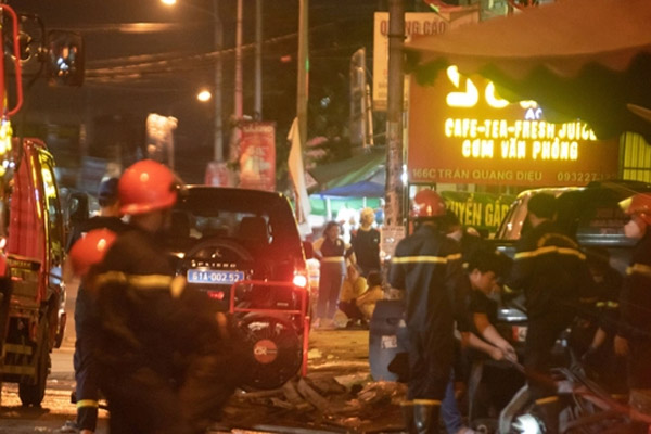 Chủ tịch nước chia buồn với thân nhân người bị nạn vụ cháy karaoke ở Bình Dương-2