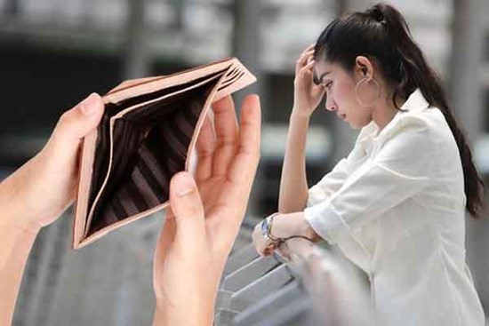 4 đặc điểm nhận biết người khó giàu