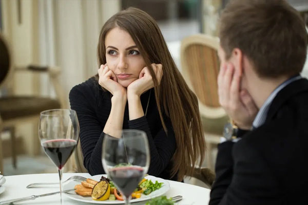 Tình phí chưa bao giờ đắt như vậy-1