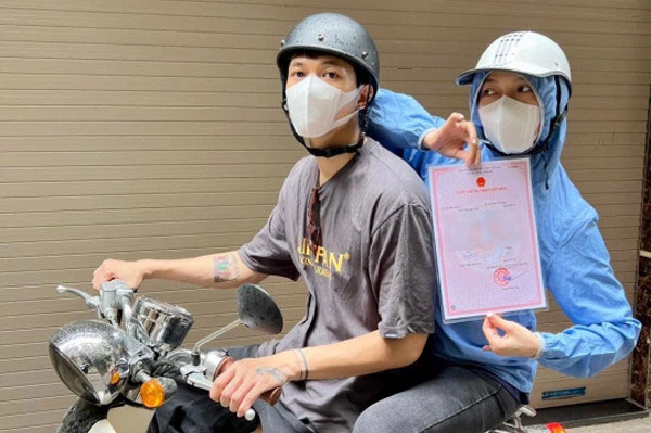 Diệu Nhi, Anh Tú tổ chức lễ cưới ngày 10/10-1