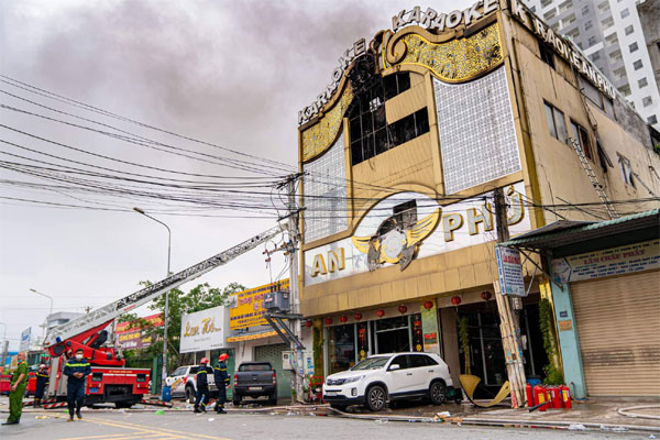 Khởi tố vụ án vi phạm quy định về PCCC tại quán karaoke An Phú-1