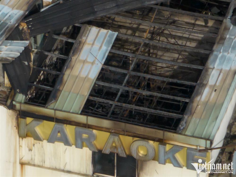 Chi tiết khu vực phong toả để điều tra vụ cháy quán karaoke 32 người chết-8