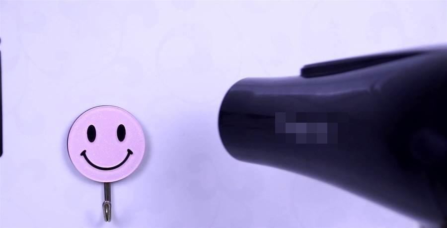 Dùng máy sấy tóc thổi vào tường hóa ra đem lại công dụng tuyệt vời này nhưng chẳng ai nghĩ ra-4