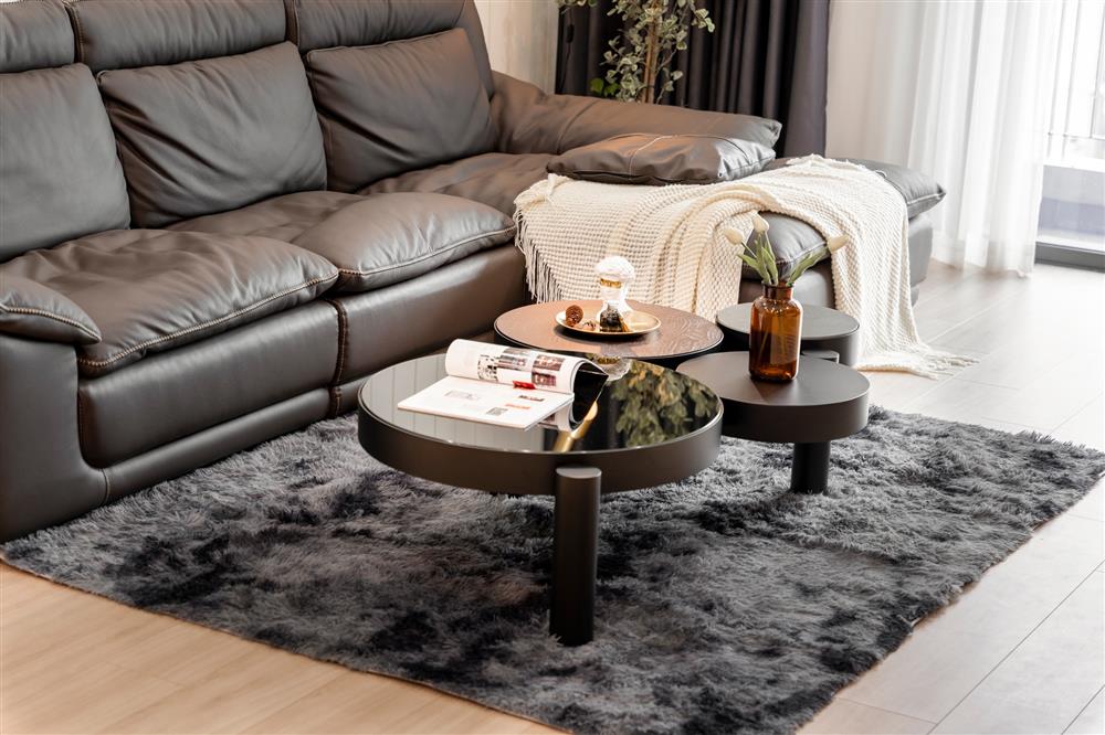 Căn hộ tối giản nhưng vẫn hiện đại và sang trọng, cho cảm giác thông thoáng mà không kém phần trẻ trung, tinh tế-6