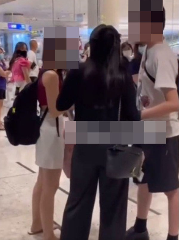 Bắt quả tang chồng tay trong tay với nhân tình ở sân bay sau 6 tháng không về nhà, vợ: Hãy nhớ rằng tôi vẫn là vợ hợp pháp của anh-1