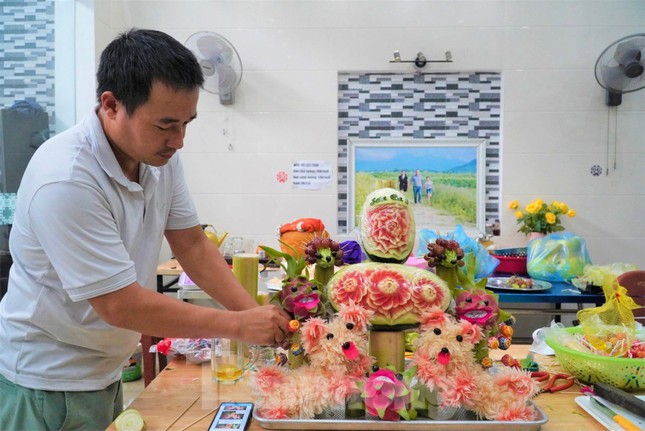 Mâm cỗ Trung thu hút khách, làm xuyên đêm không hết việc-7