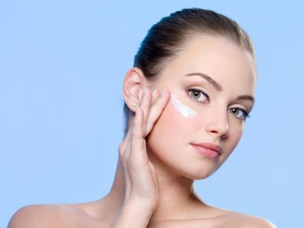 Vết chân chim biến mất” chỉ với 8 bước đơn giản-4