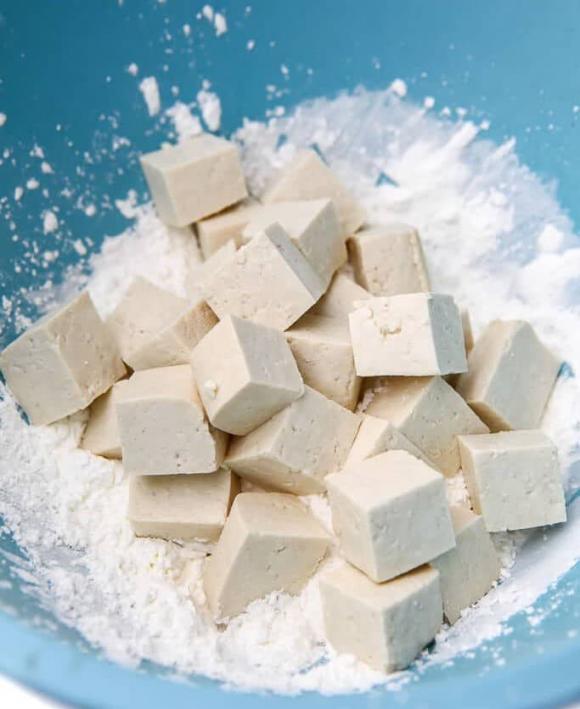 Đậu rán xong rất nhanh bị ỉu, thêm thứ này, đậu vừa ngon vừa giòn lâu-4