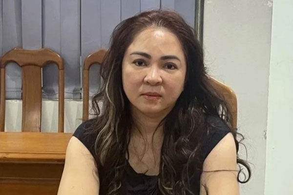 Bà Nguyễn Phương Hằng khai lý do xúc phạm nghệ sĩ, nhà báo-1