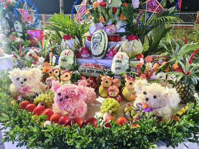 Hà Nội trao quà Trung thu cho 1.300 trẻ em trong Đêm hội Trăng rằm-6