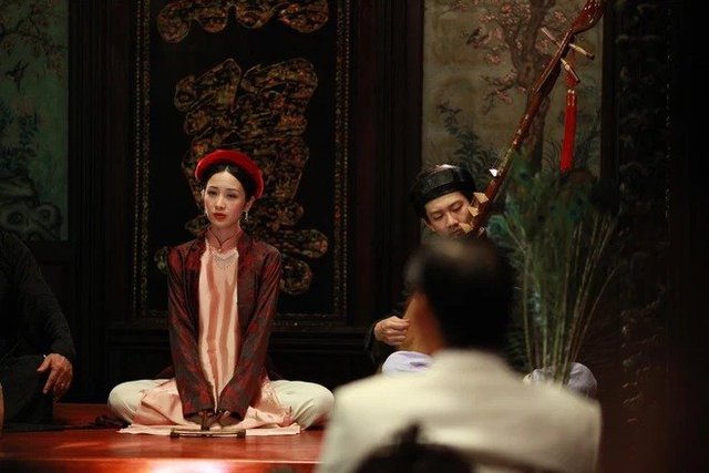 Điểm mặt những diễn viên cực xinh đẹp nhưng diễn xuất không ít lần khiến khản giả ngao ngán-7