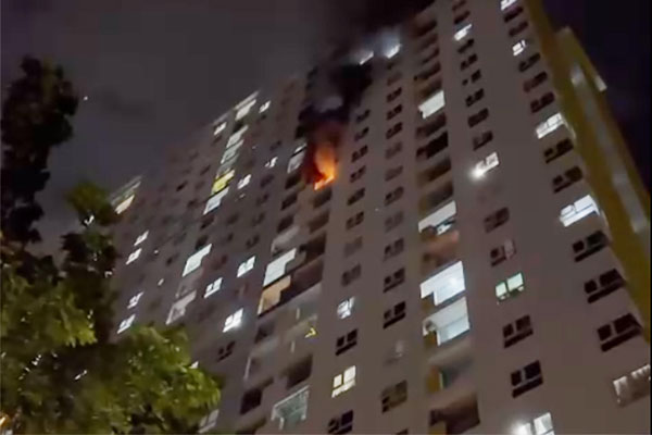 Hy hữu tài xế xe lu ở Bình Dương bị xe lu cán chết-2